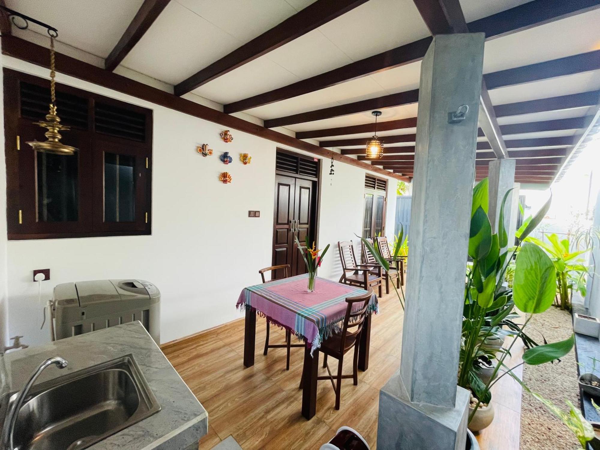 The Nook Hotell Hikkaduwa Eksteriør bilde
