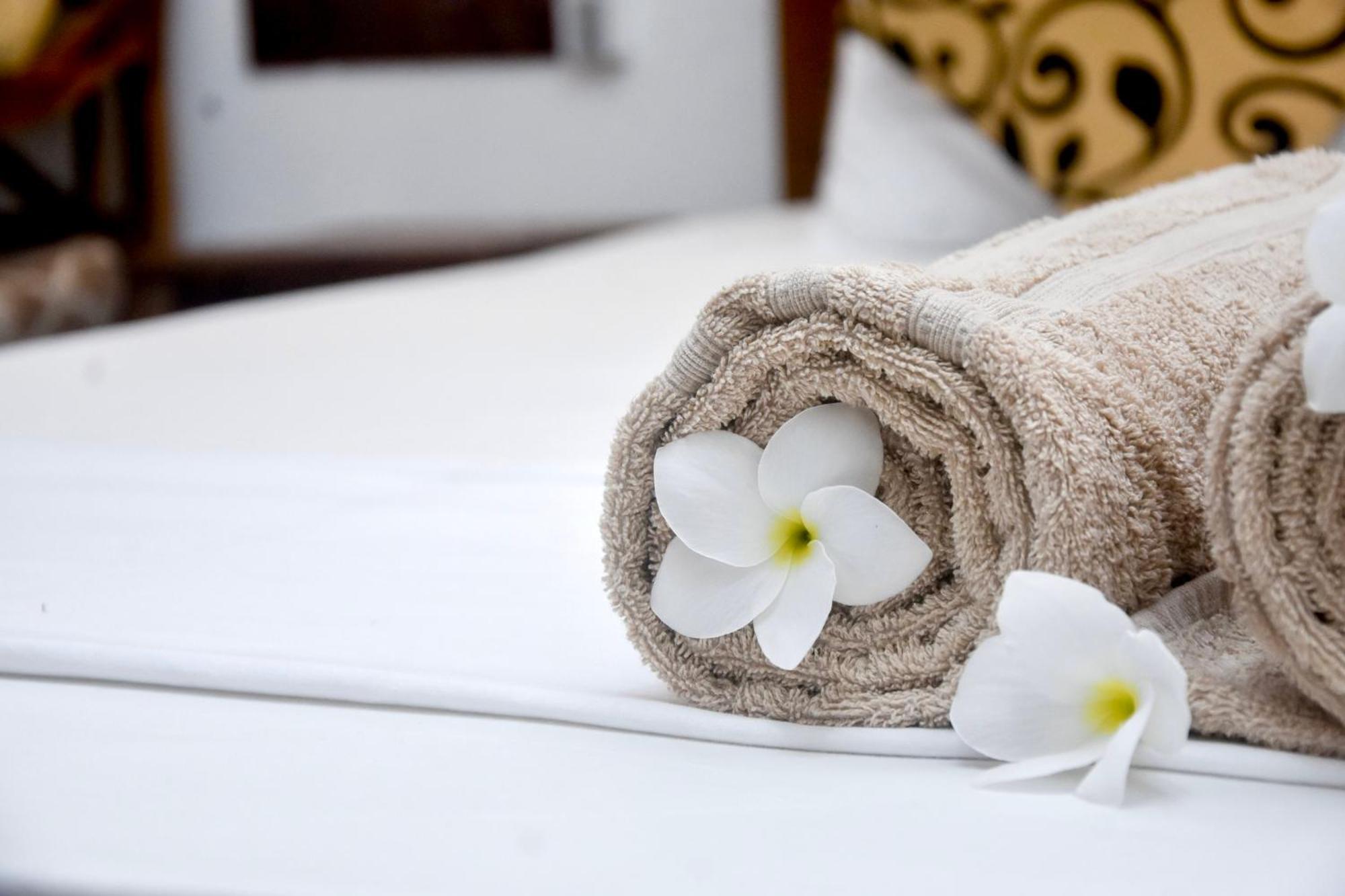 The Nook Hotell Hikkaduwa Eksteriør bilde